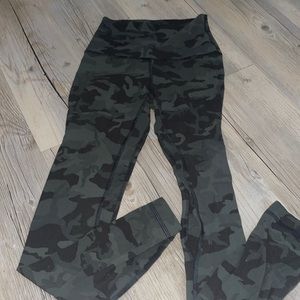 green camo lululemon align leggings